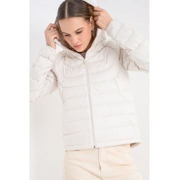 Jacheta matlasata cu logo si gluga