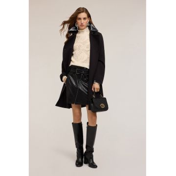 Palton cu doua randuri de nasturi si garnituri de piele ecologica