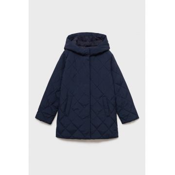 Geaca cu buzunare laterale si gluga