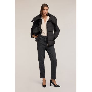 Geaca cu vatelina si buzunare laterale