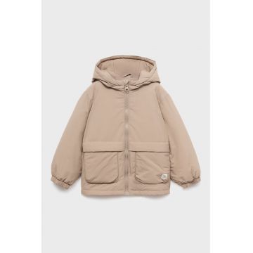 Geaca matlasata cu gluga