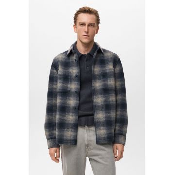 Jacheta-camasa cu model in carouri