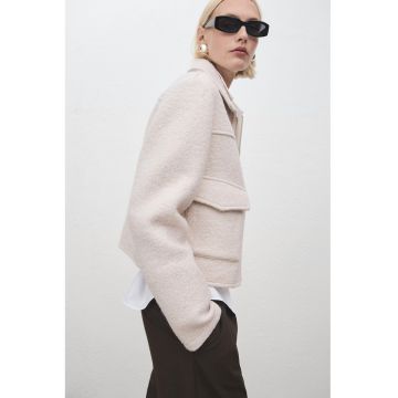 Jacheta-camasa din amestec de lana cu buzunare cu clapa