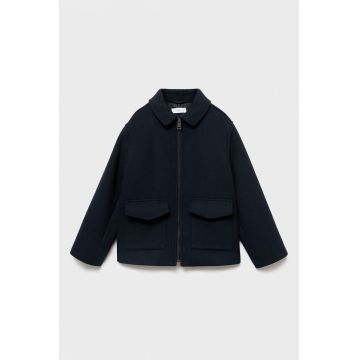 Jacheta cu buzunare cu clapa