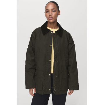 Jacheta cu guler clasic si fermoar