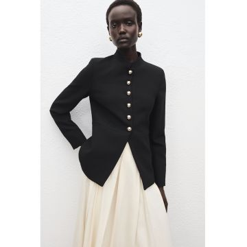 Jacheta cu model uni si nasturi