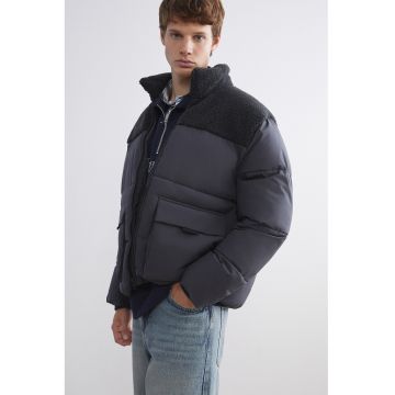 Geaca lejera cu buzunare cu clapa