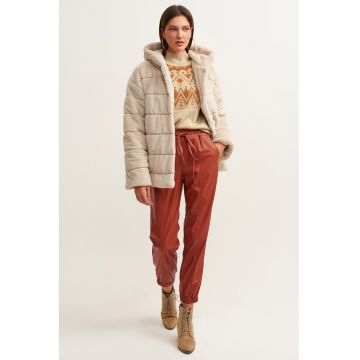 Haina scurta de blana sintetica cu gluga - Bej deschis