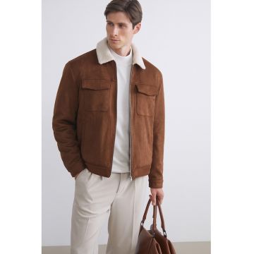 Jacheta cu captuseala din material teddy