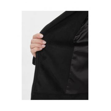 Jacheta De Tranzitie