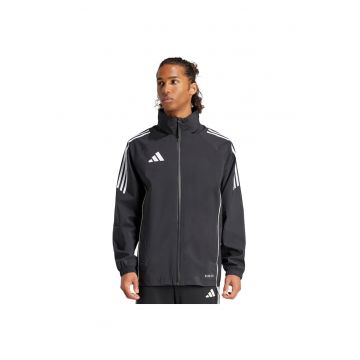 Jacheta sport barbati -  Tiro 24 Rain - alb-negru - poliester reciclat - cu gluga ajustabila
