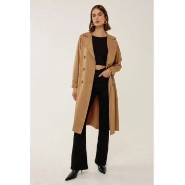 usor cu nasturi si curea - maro - dama