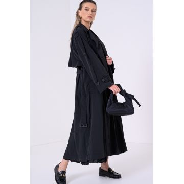 Trenci cu nasturi si cordon in talie