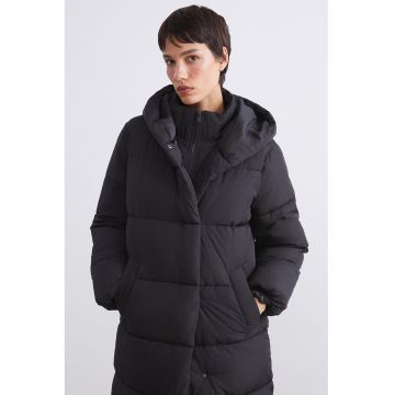 Geaca cu vatelina gluga