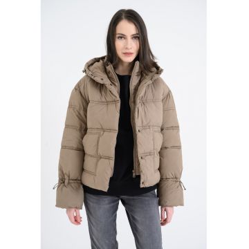 Geaca cu vatelina  - monograma si gluga