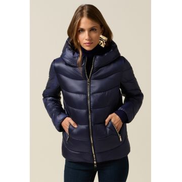 Geaca cu vatelina si gluga