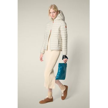 Geaca matlasata cu buzunare laterale