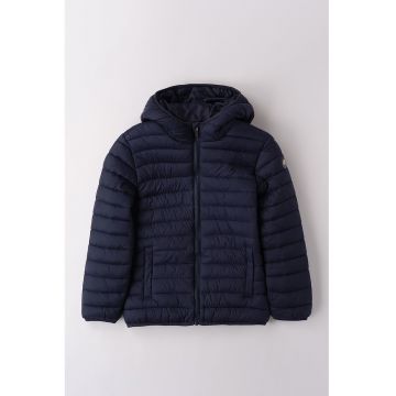 Geaca matlasata cu gluga