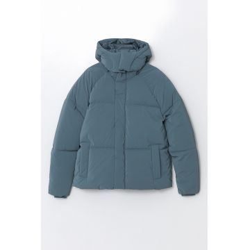 Geaca matlasata cu gluga si model uni