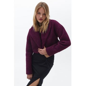Haina crop de blana shearling sintetica cu revere ample