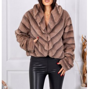 Haina scurta din blana ecologica cu model in dungi - Diferite culori