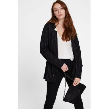 Jacheta cu dungi si cordon