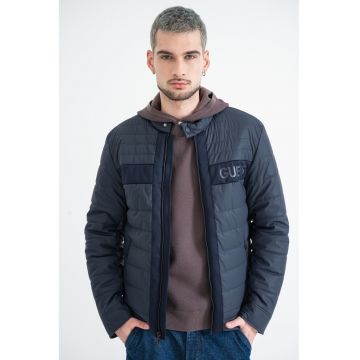 Jacheta matlasata cu logo si fermoar