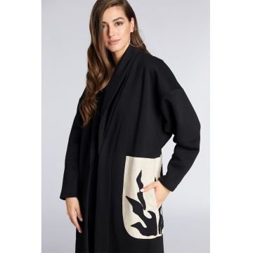 Palton cu revere late si detalii contrastante - Negru/Alb murdar