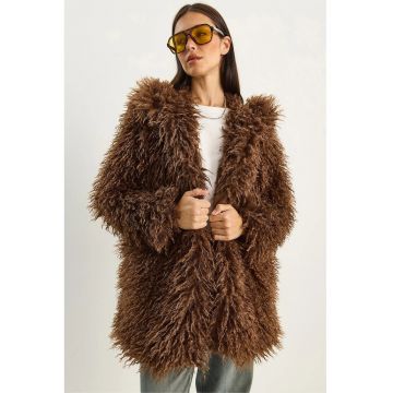 Palton dama  supradimensionat - blana artificiala - maro