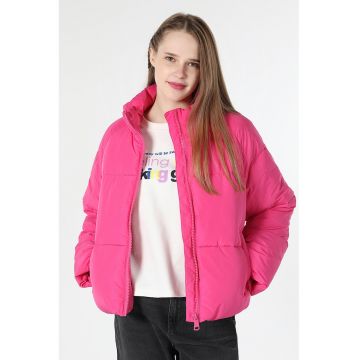 Geaca cu guler inalt