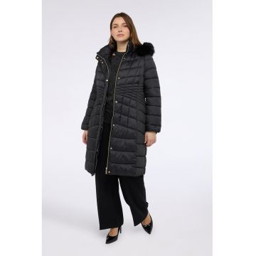 Geaca lunga cu vatelina si guler captusit cu blana sintetica