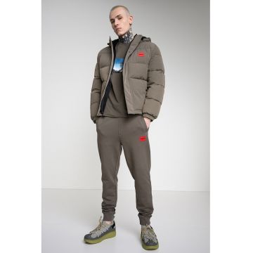 Geaca matlasata cu logo