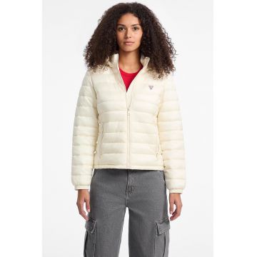 Jacheta cu aspect matlasat si gluga