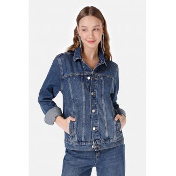 Jacheta din denim cu aplicatii cu strasuri