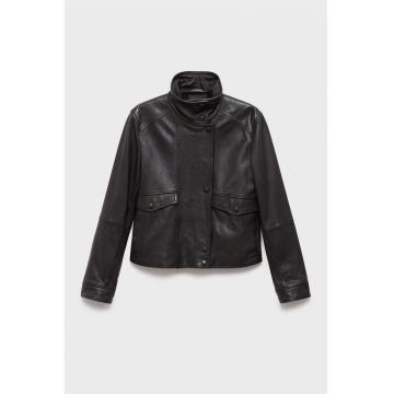 Jacheta din piele cu guler inalt