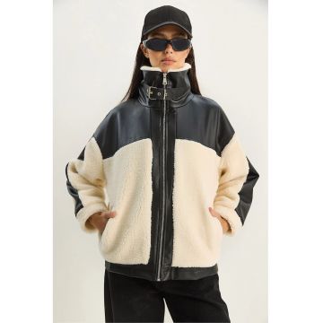 Jacheta oversize  piele ecologica - detalii din plus - natural