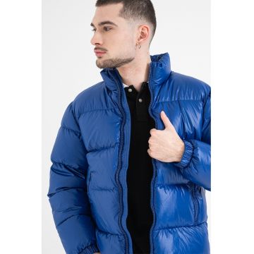 Geaca cu aspect matlasat