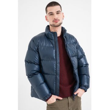 Geaca cu aspect matlasat