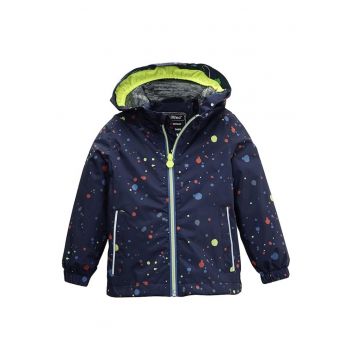 Geaca cu gluga rezistenta la apa -