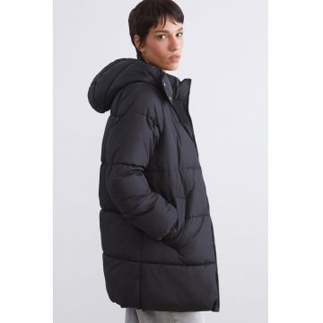 Geaca cu vatelina si gluga