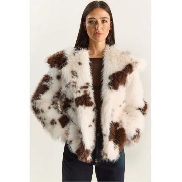 Geaca oversized -  blana artificiala - alb/maro