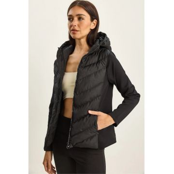 Jacheta dama - cu gluga -  matlasata - neagra