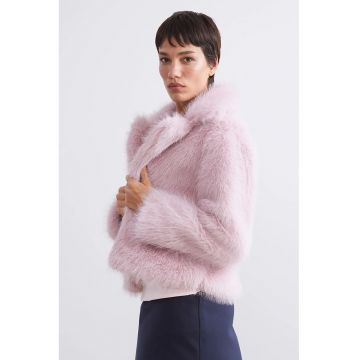 Palton de blana sintetica cu revere decupate - Roz pastel