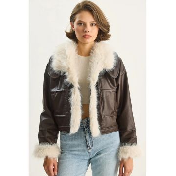 Geaca dama -  din piele ecologica - detalii din blana artificiala - maro cafeniu/alb