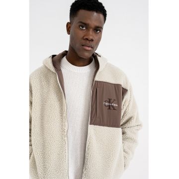 Geaca din fleece cu gluga