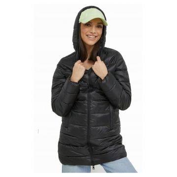 Geaca matlasata cu buzunare