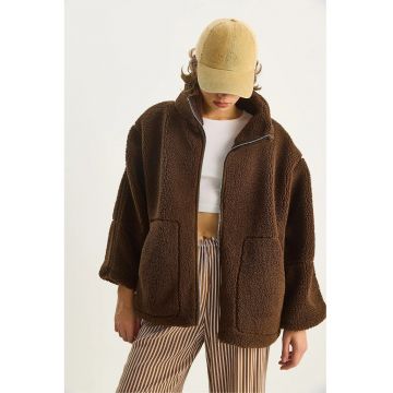 Geaca de dama -  matlasata - supradimensionata - maro - textil -