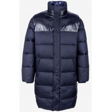 Geaca cu aspect matlasat -