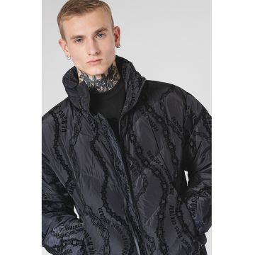 Geaca cu model logo si guler inalt - Negru stins