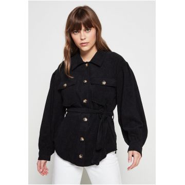 Geaca usoara dama -  Din catifea - Cu nasturi si curea 2024 - Negru